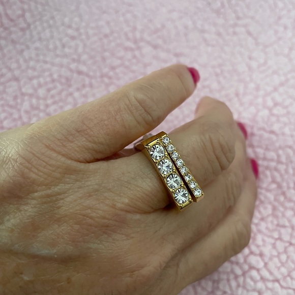 Crystal Ring Set Clear Crystals Size 8 - Picture 7 of 15